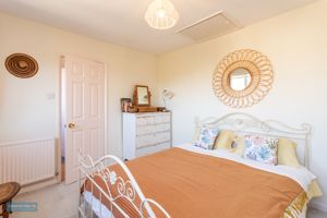 Bedroom- click for photo gallery